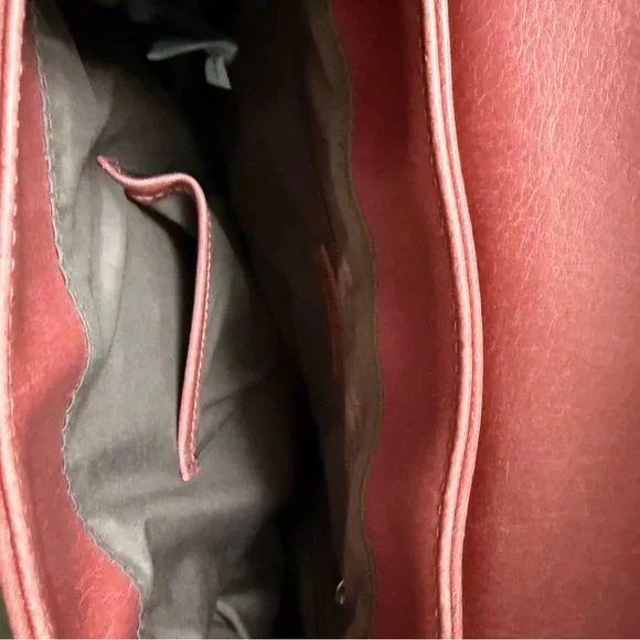 Matt & Nat Fabimini dark rose Vegan Leather Backpack - Picture 9 of 10